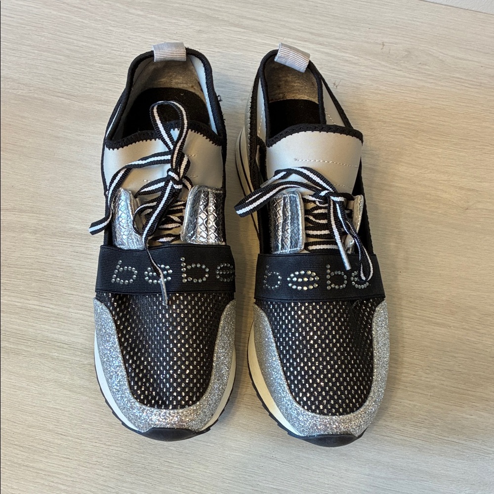 BEBE BREINNA  SNEAKERS WOMEN SIZE 8.5